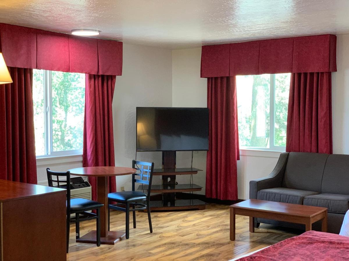 Red Carpet Inn Медфорд Екстер'єр фото