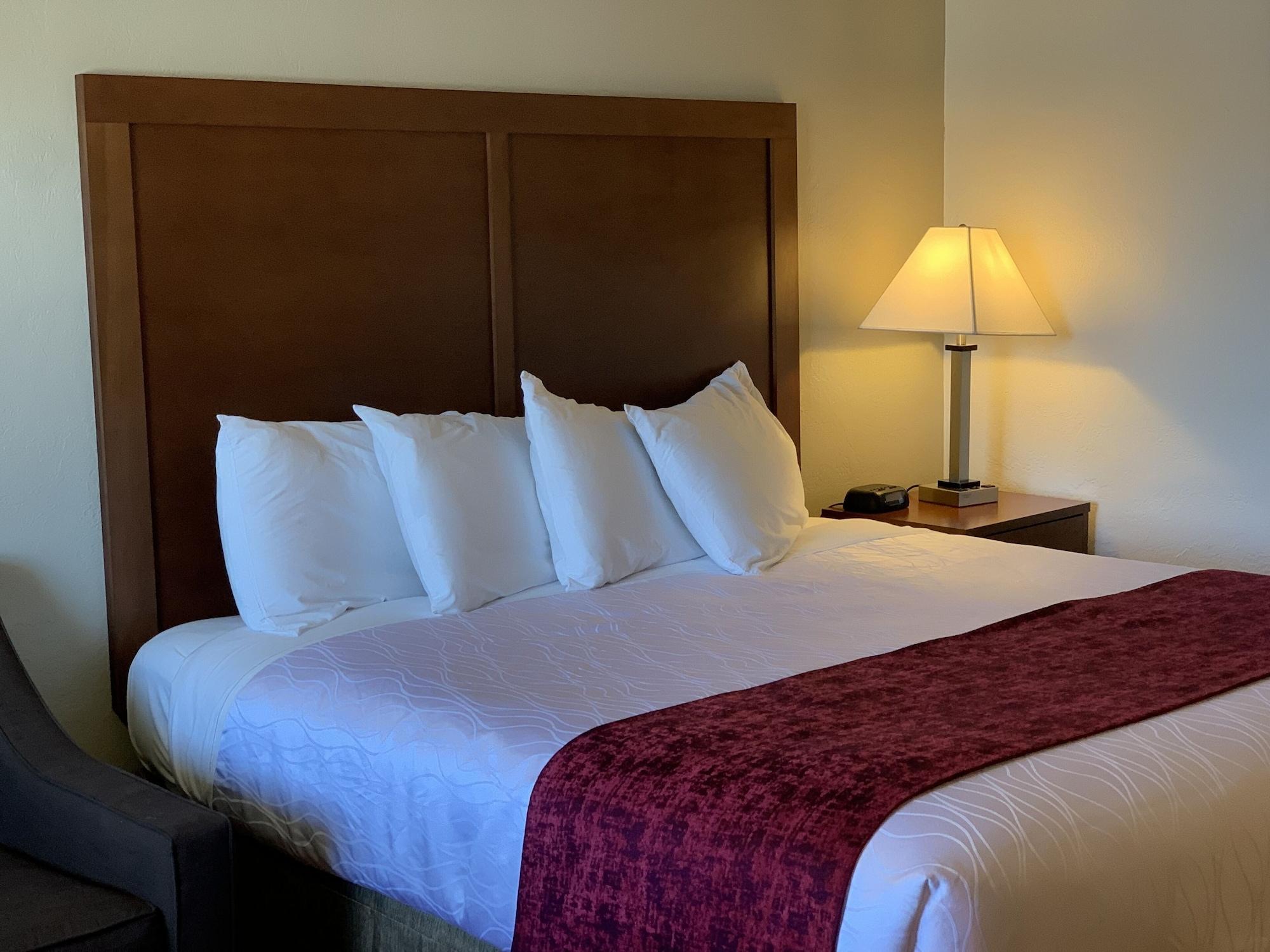 Red Carpet Inn Медфорд Екстер'єр фото
