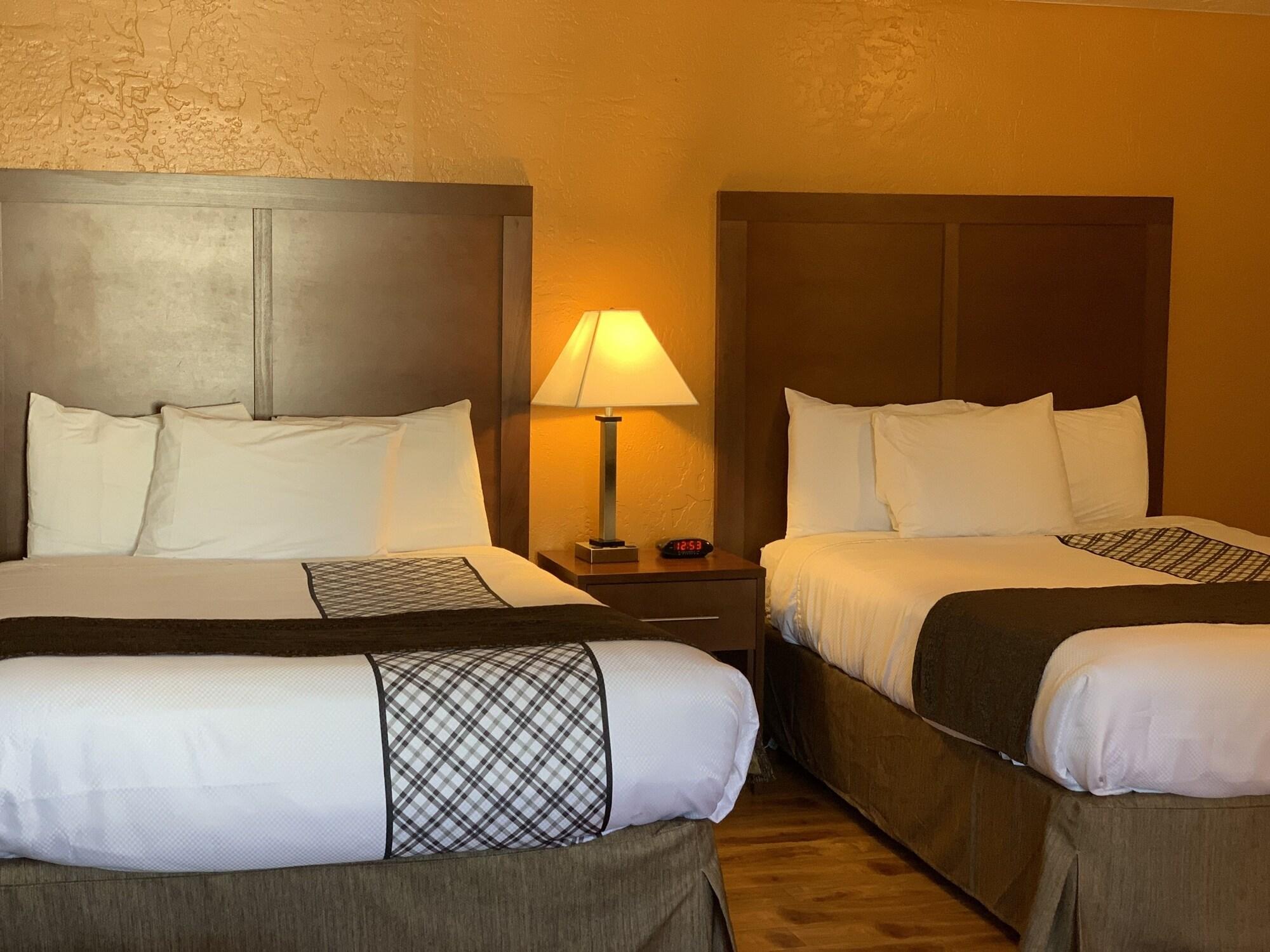 Red Carpet Inn Медфорд Екстер'єр фото