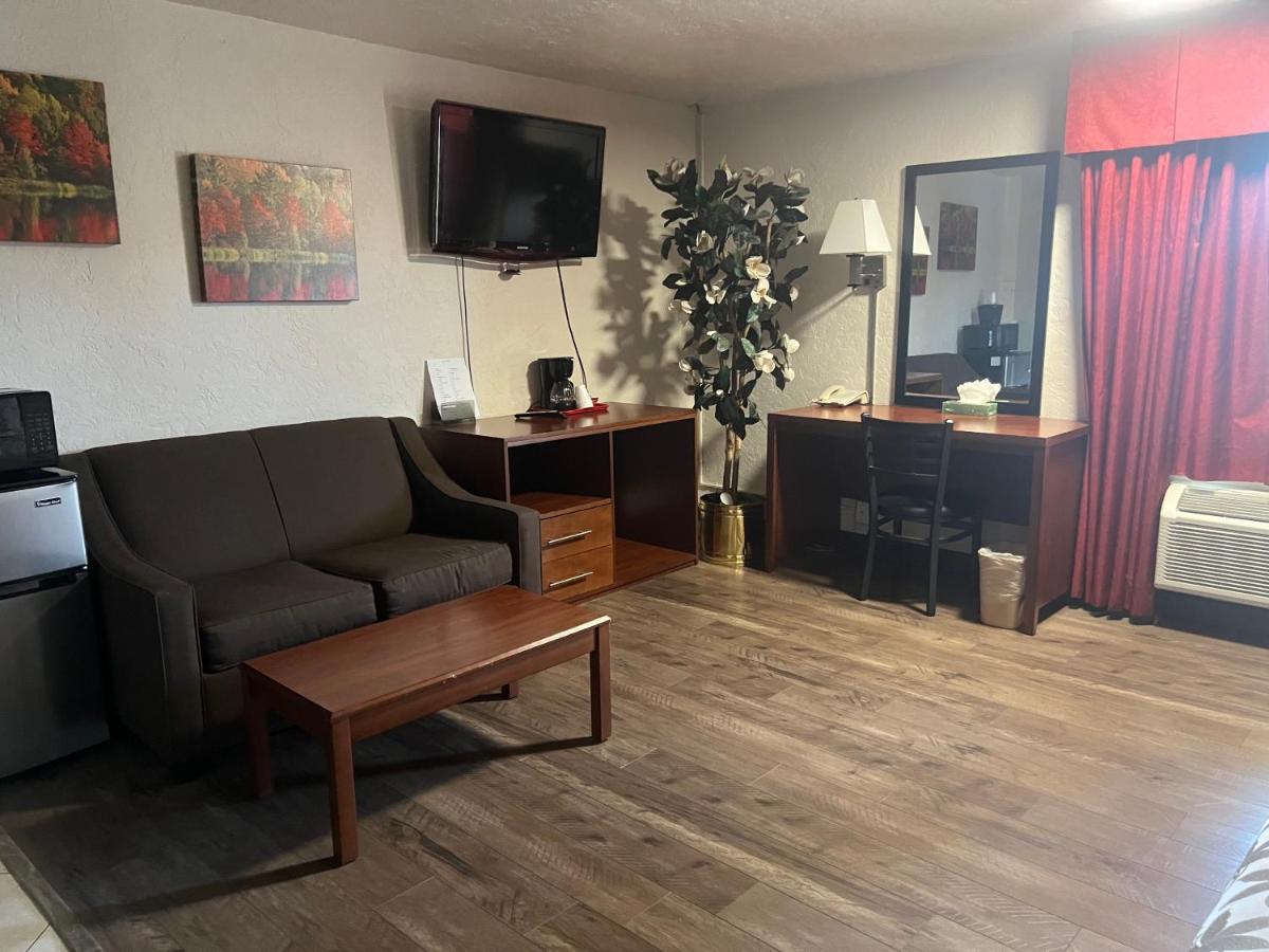 Red Carpet Inn Медфорд Екстер'єр фото
